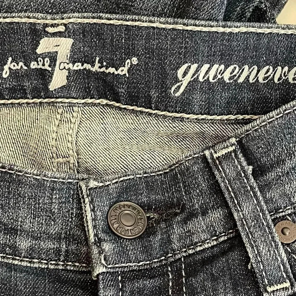 7 For All Mankind | Gwenevere Jeans Distressed 31” Inseam Low Rise - Picture 7 of 9